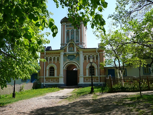 Заказать трансфер(такси) в Оптину Пустынь