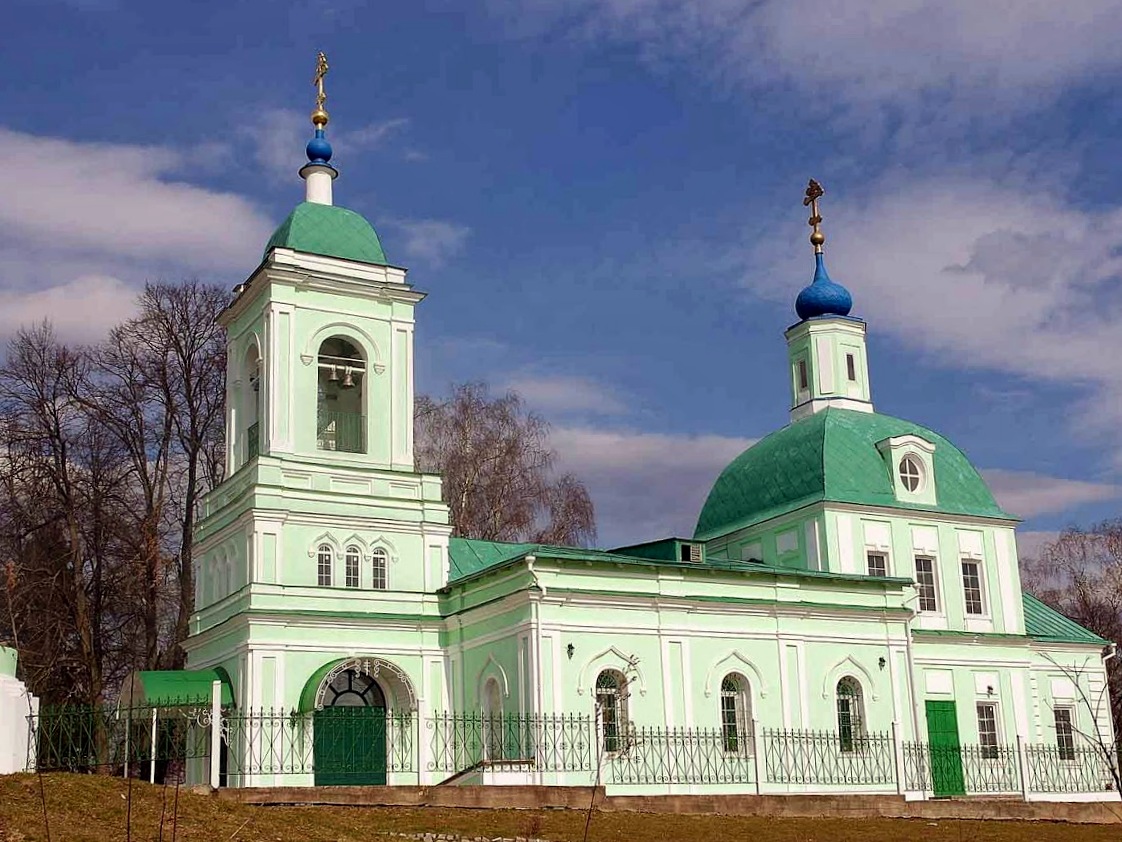 село Рязанцы, старинный храм Живоначальной Троицы