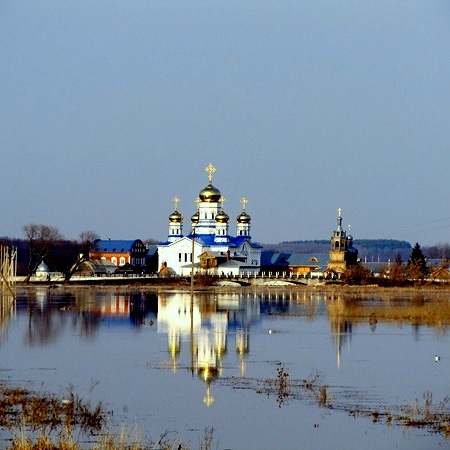 Такси в Тихвин 