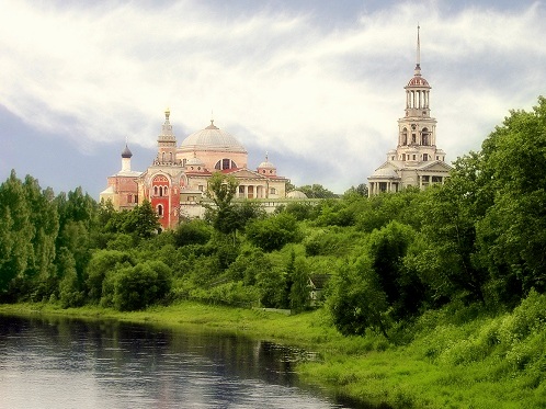 Такси из Москвы в Тверскую область дешево