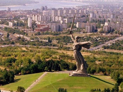 Заказать такси минивен из Москвы в Волгоград